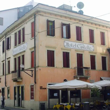 Castello Szálloda 3*