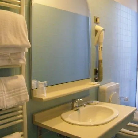 Castello Hotel 3*